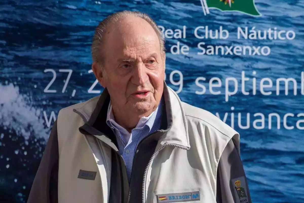 El Rey Juan Carlos I en el club náutico de Sanxenxo El Rey Juan Carlos I en el club náutico de Sanxenxo